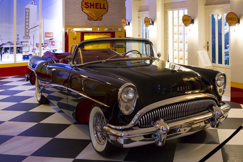sell a classic 1949-1953 Buick Roadmaster